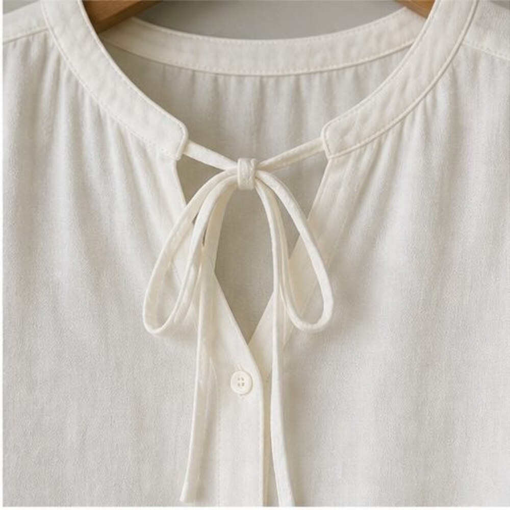Ivory Lace Trim Top - Picture 4 of 6